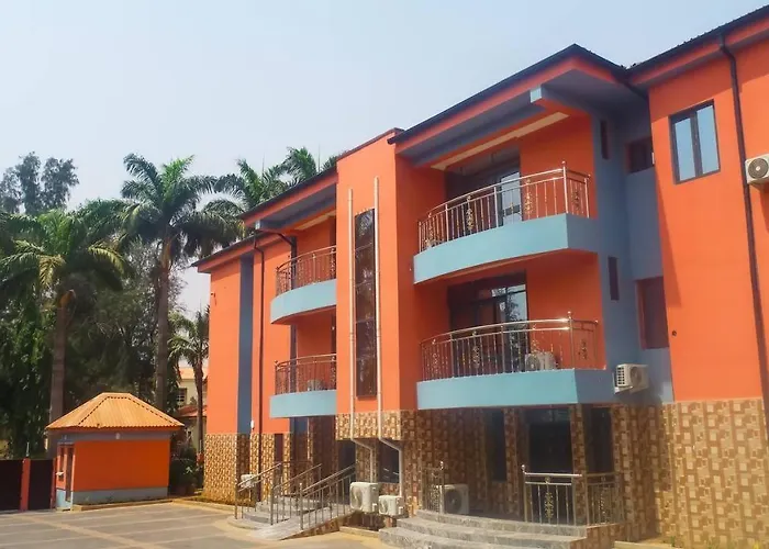 Madaki'S Executive Suites